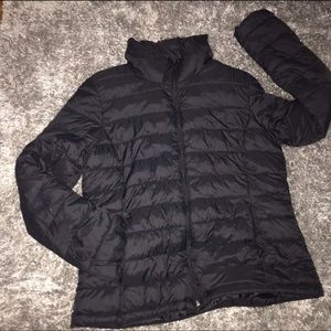 Lightweight black puffer Jacket